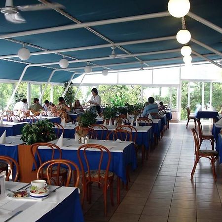Depadansa Marina & Primorka Hotel Omišalj Buitenkant foto