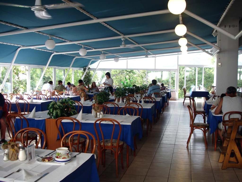 Depadansa Marina & Primorka Hotel Omišalj Buitenkant foto